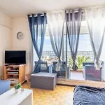 Vue Διαμέρισμα *